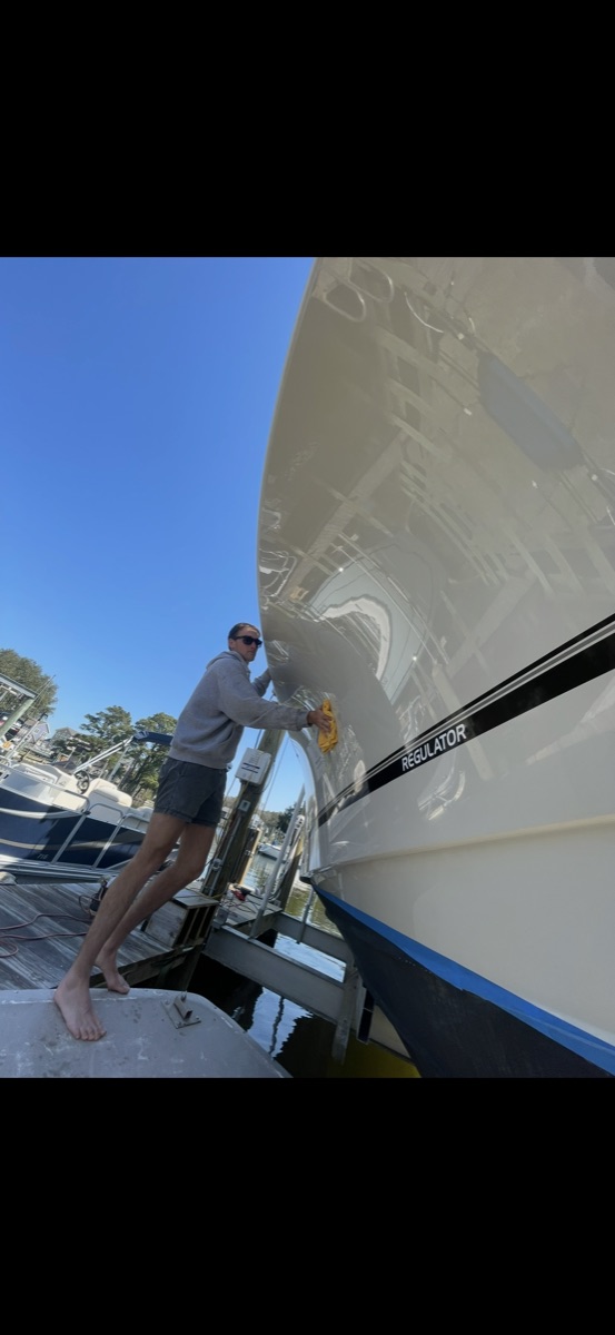 Polishing and protecting a boat hull